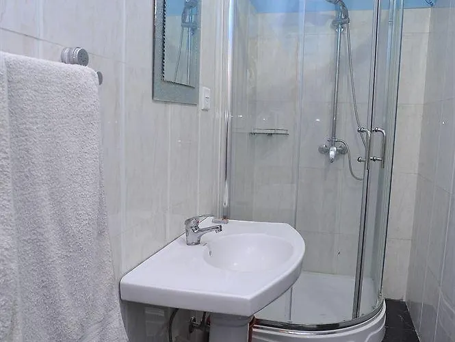 Guest house Acme 2*