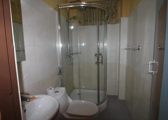 Acme Guest house 2*