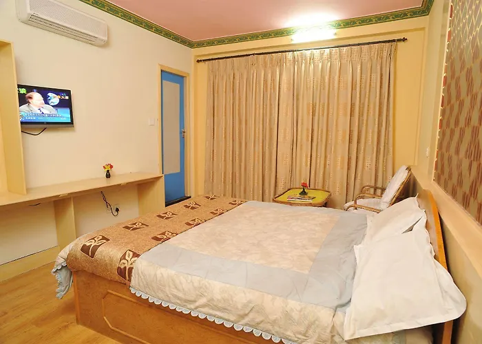 Acme Guest house 2*