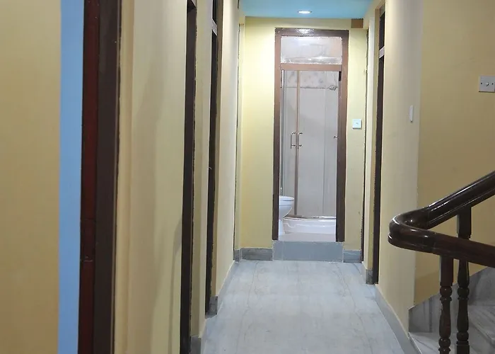 Guest house Acme 2*